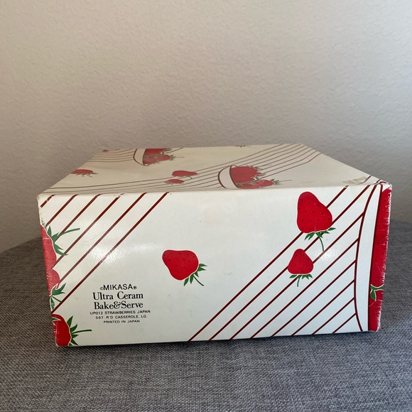 Mikasa Fresh Fruit Strawberries Bake & Serve Casserole Dish. 1980’s - Picture 7 of 7